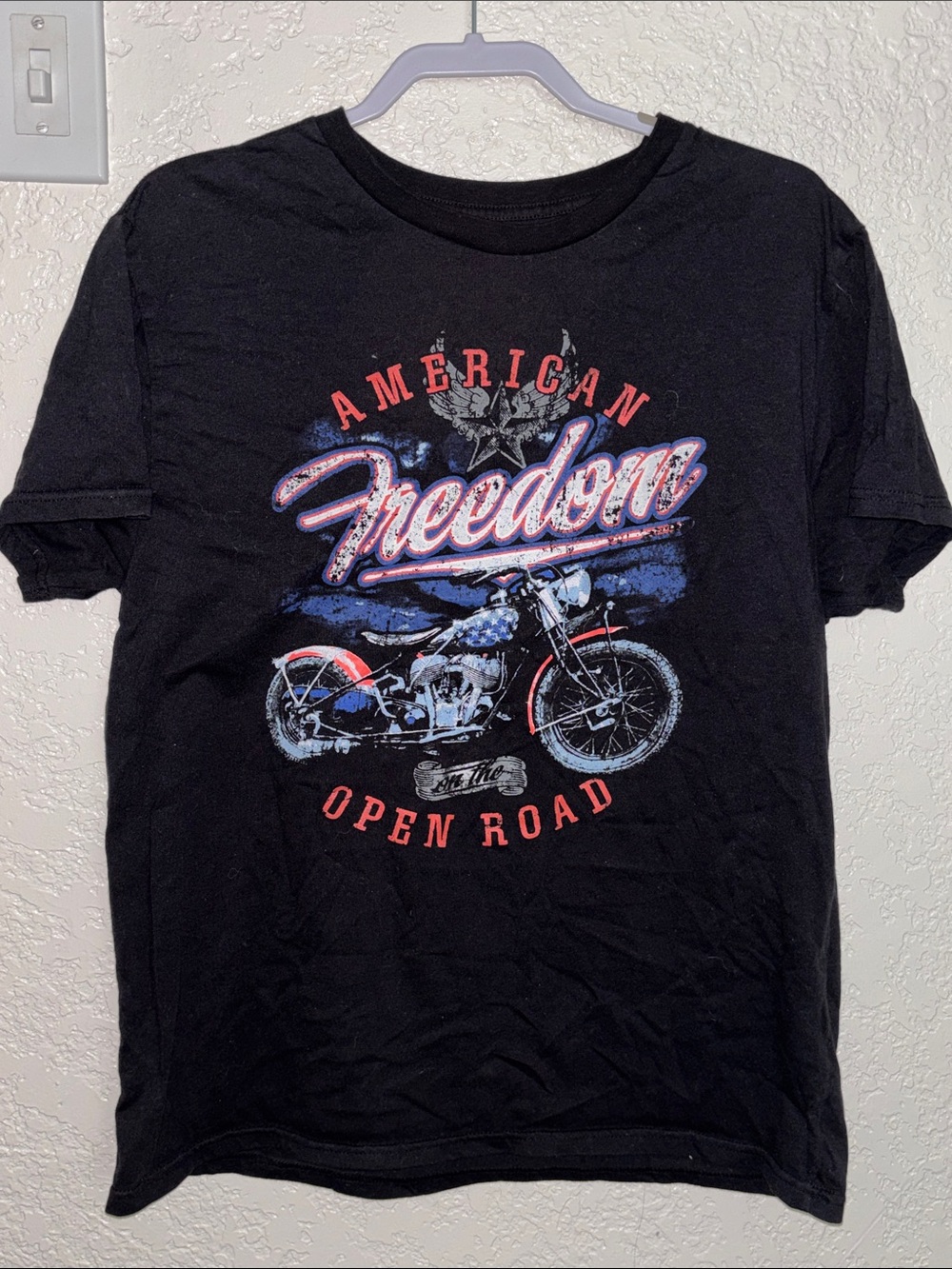 Black 'Freedom' Graphic Tee - Open Road Motorcycle Design